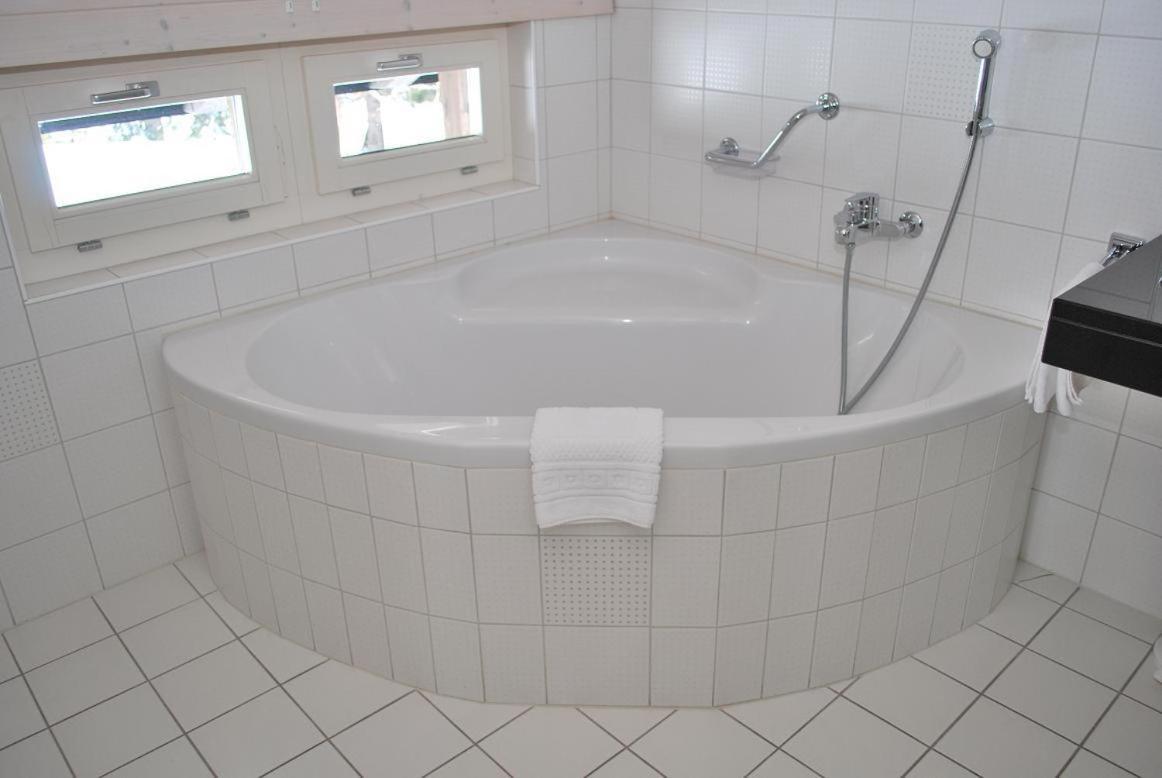 Hotel Rhonequelle Oberwald Eksteriør billede